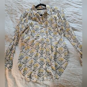 Pilcro button down long sleeve shirt, size small, never worn